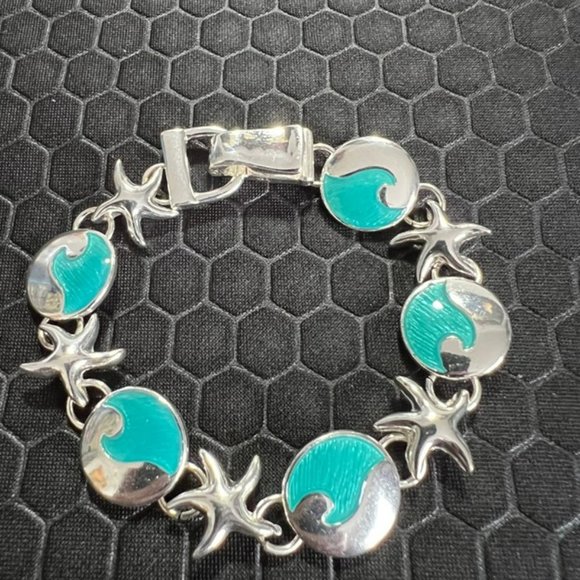 Star Fish Wave Bracelet Aqua 18K White Gold Plated - Picture 1 of 2